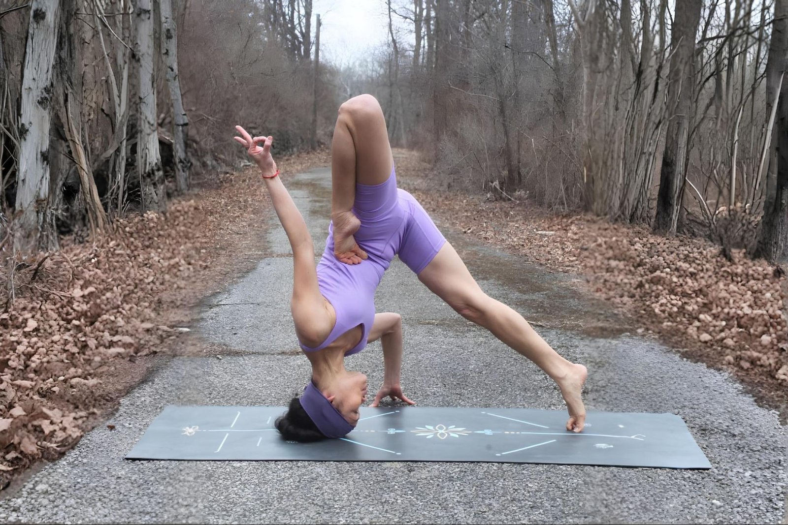 Are Your Yoga Mats Environmentally Friendly? Here's What I Check