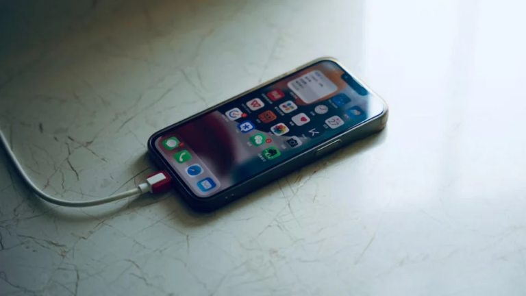 How to Clean a Charging Port Without Damaging It