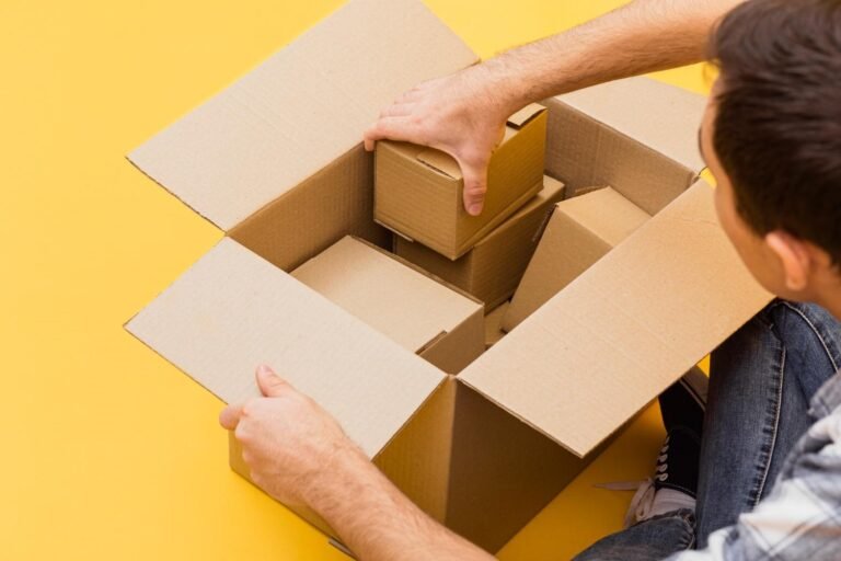 How Box Labels Add Value to Corrugated Packaging